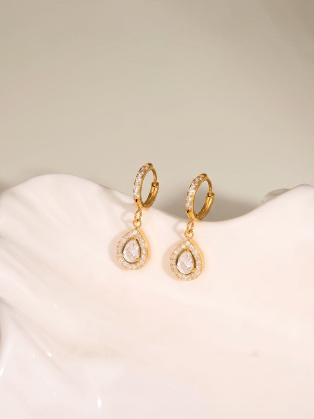 Elara Earrings
