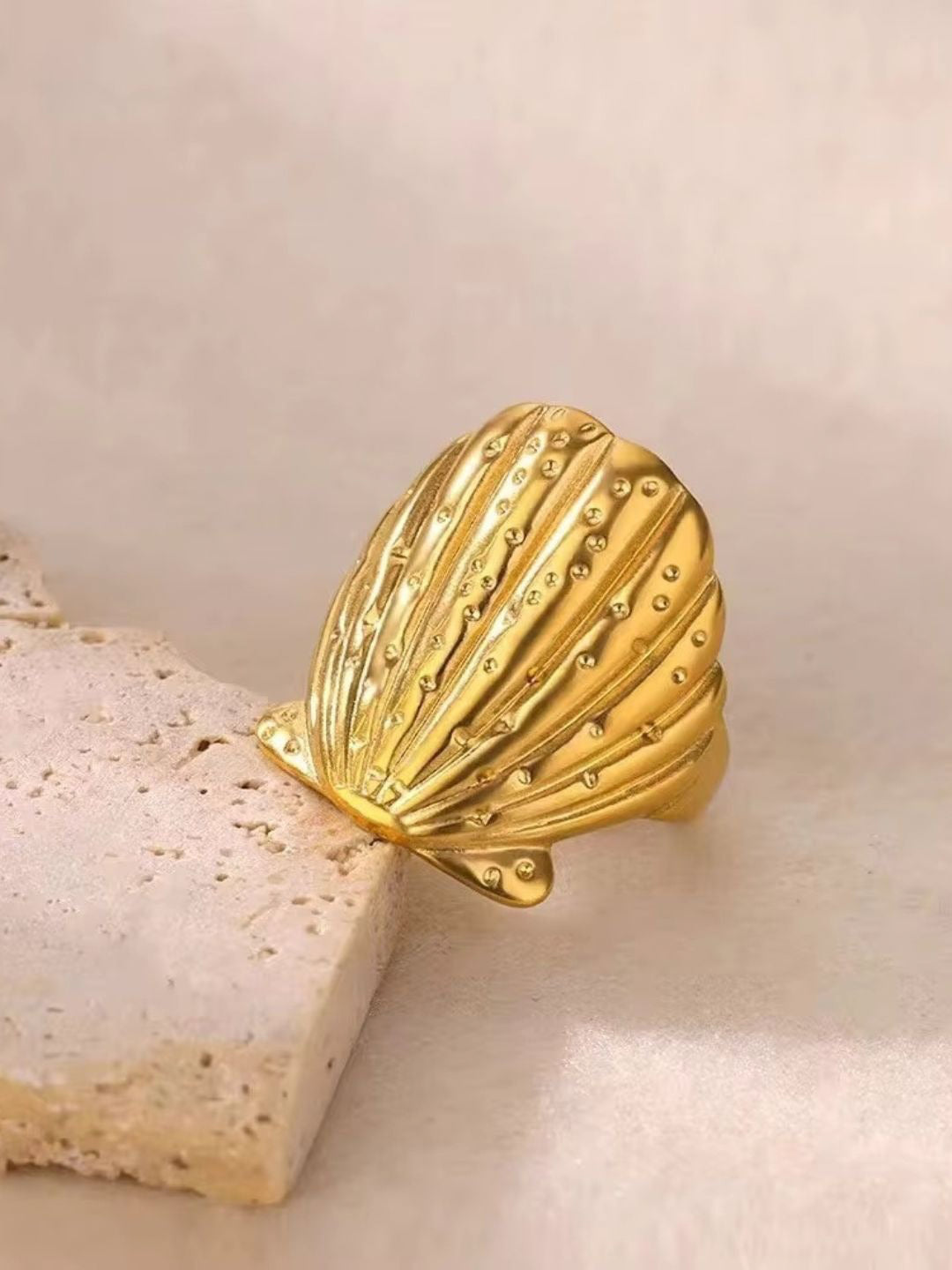 Shell Ring (Adjustable)