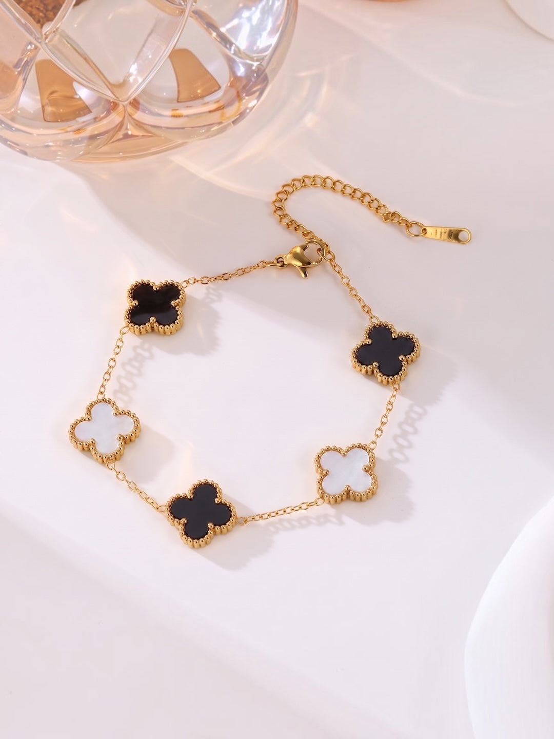 Clover Bracelet (Reversible)